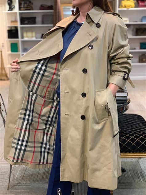 Burberry vintage trench coat